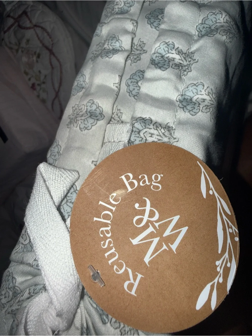 Moss & Willow Queen Victoria Sheet Set in Light Gray Floral